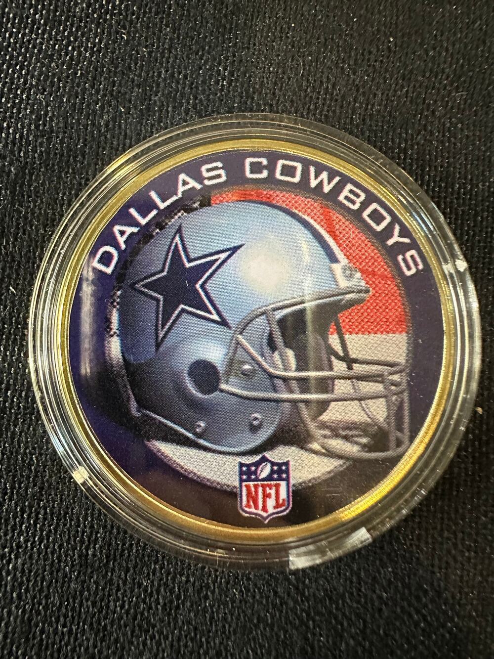 Dallas Cowboys Old School Helmet Collectible Coin Vintage Style Football